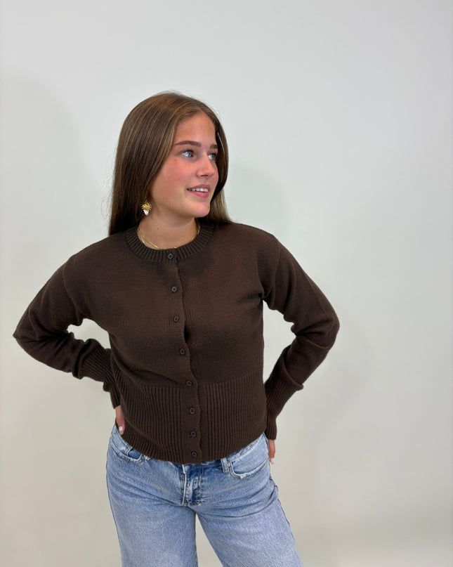 Leah top bruin