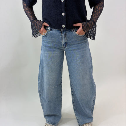 Balloon jeans lichtblauw | Queen Hearts
