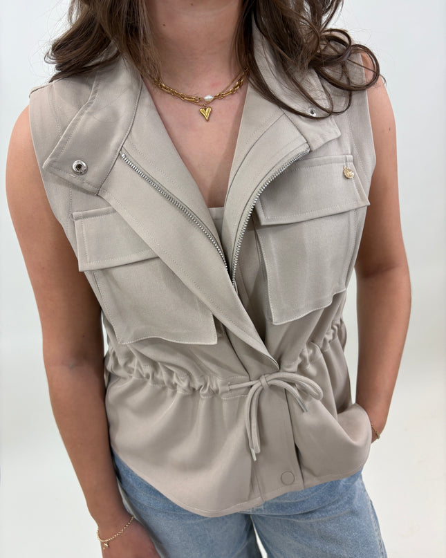  - Aleid gilet taupe - Your Style Fashion